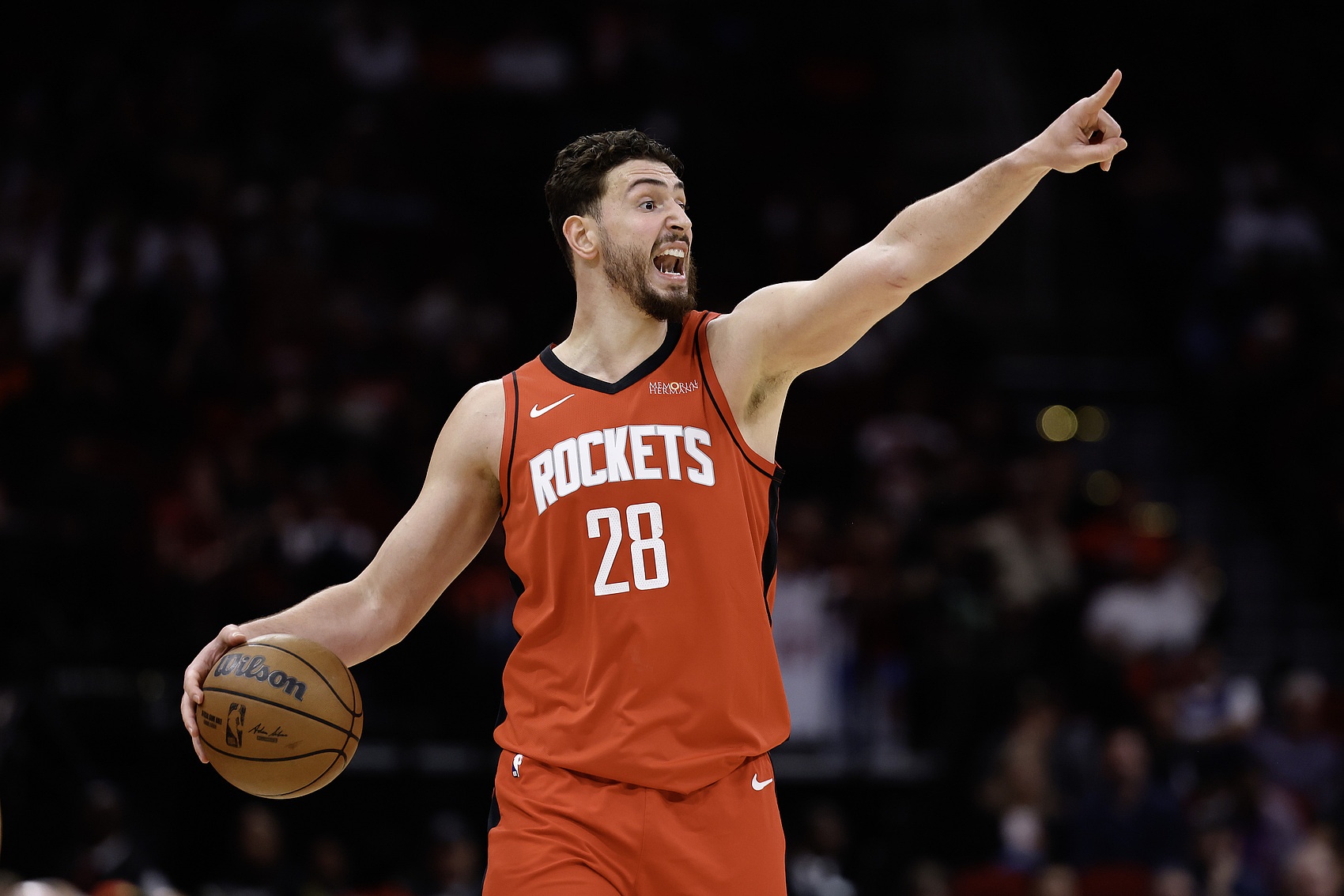 kaiyun中国官网-上一场缺战鹈鹕！明日火箭大战湖人 申京状态升级为出战成疑